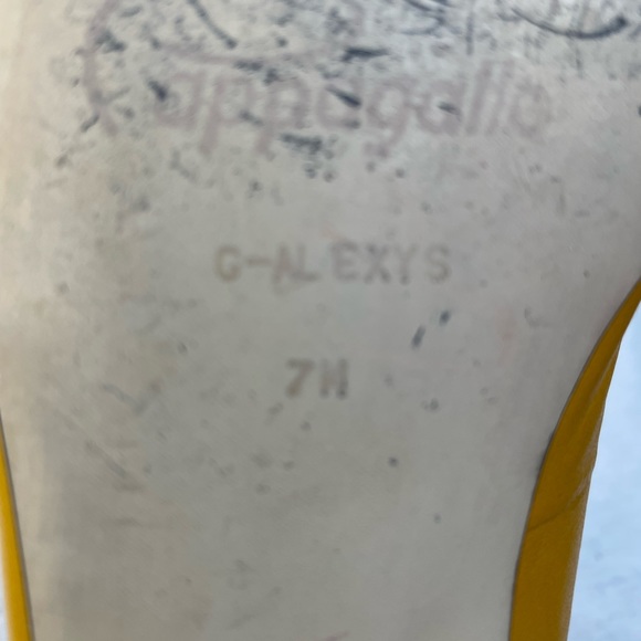 Vintage, yellow and red flat loafer - Picture 5 of 7